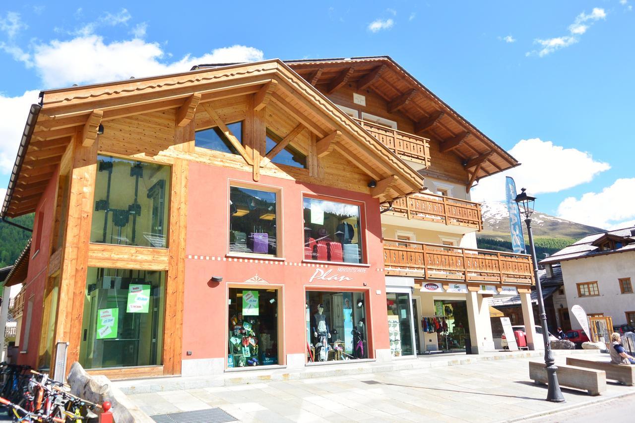 Hotel Garni Al Plan Livigno Bagian luar foto